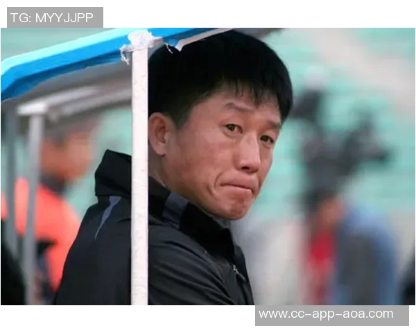 前国脚黄勇正式担任盐城队主教练开启新征程